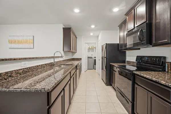 6214 El Topacio Dr, Houston, TX 77048