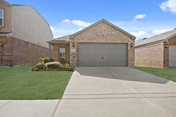 6214 El Topacio Dr, Houston, TX 77048