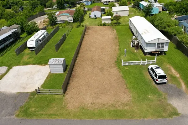 0 13th ST, Dickinson, TX 77539