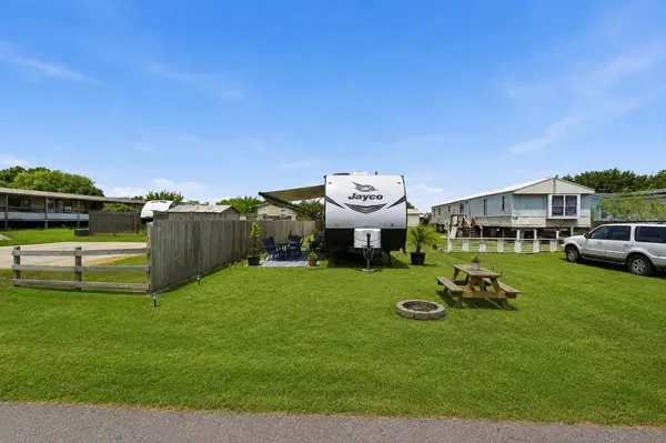 0 13th ST, Dickinson, TX 77539