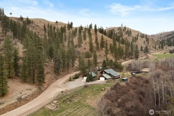 5085 Crum Canyon RD, Entiat, WA 98822