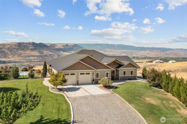 44 Sageland RD, East Wenatchee, WA 98802