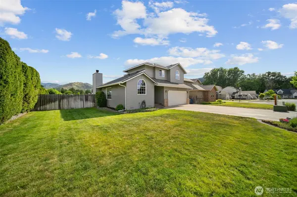 114 Creekside PL, Cashmere, WA 98815
