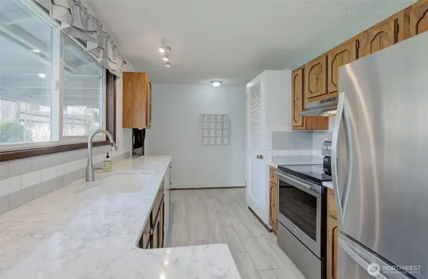 602 N Larch AVE, East Wenatchee, WA 98802