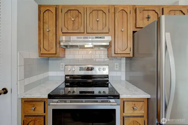 602 N Larch AVE, East Wenatchee, WA 98802