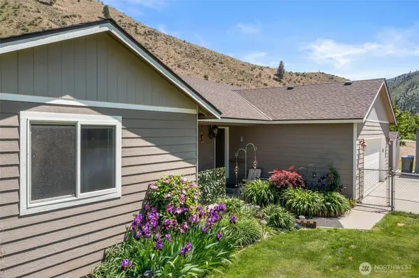 6132 Entiat River RD, Entiat, WA 98822