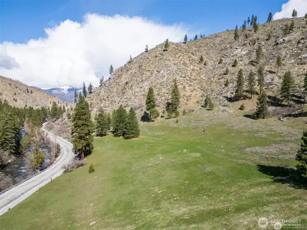 12 Mile Entiat River RD, Entiat, WA 98822
