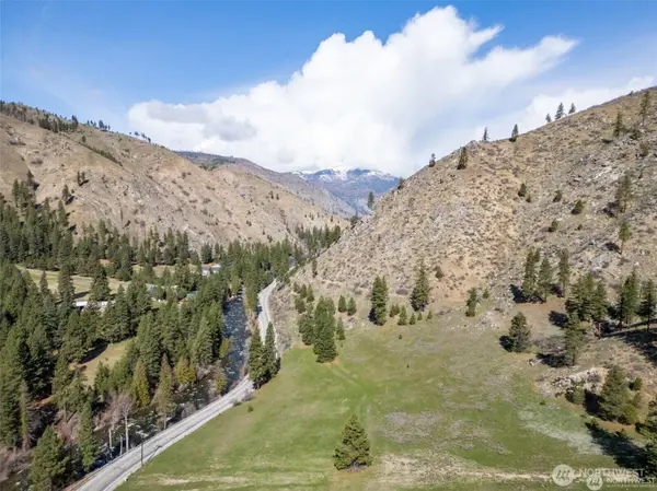 12 Mile Entiat River RD, Entiat, WA 98822