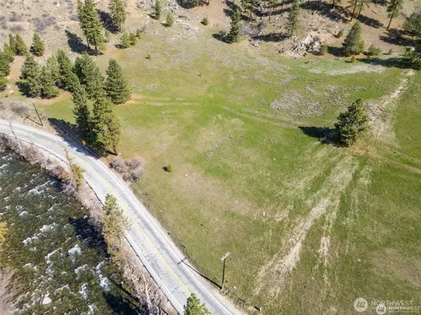 12 Mile Entiat River RD, Entiat, WA 98822