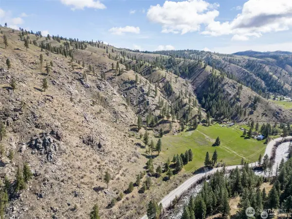 12 Mile Entiat River RD, Entiat, WA 98822