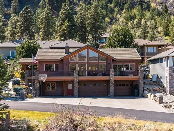 15320 Lakeview ST, Entiat, WA 98822
