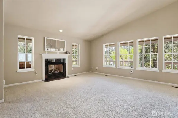 8831 Entiat River RD, Entiat, WA 98822