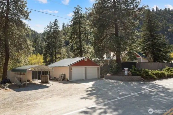 8831 Entiat River RD, Entiat, WA 98822