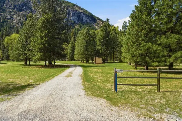 17310 Jenne DR, Entiat, WA 98822