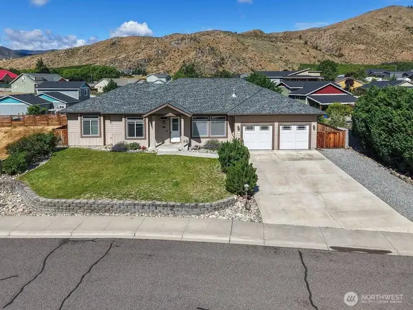 1020 Crest LOOP, Entiat, WA 98822