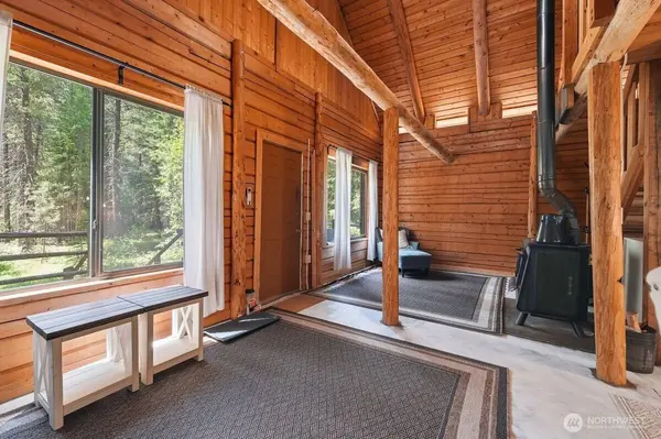 18007 Entiat River RD, Entiat, WA 98822