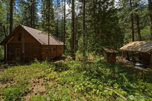 18007 Entiat River RD, Entiat, WA 98822