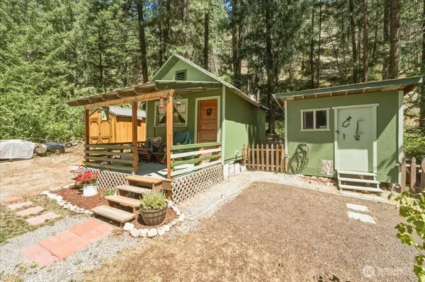 17964 Entiat River RD, Entiat, WA 98822