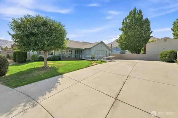 1705 Brandi CT, Wenatchee, WA 98822