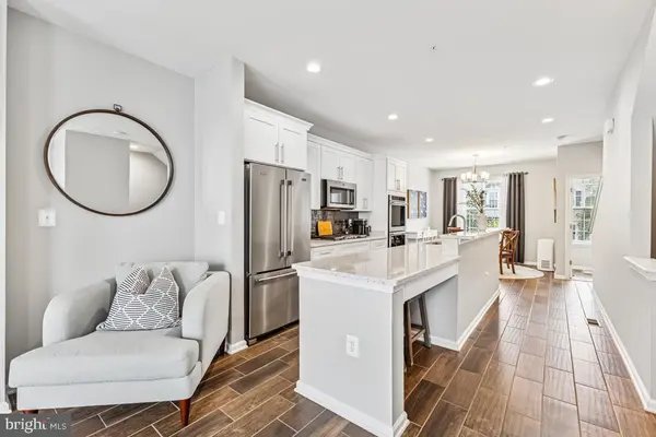 1603 Fernwood Dr, Upper Marlboro, MD 20774-9200