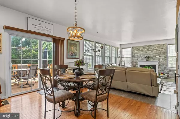 7201 China Doll Ct, Brandywine, MD 20613-6246