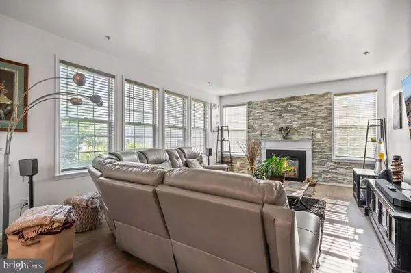 7201 China Doll Ct, Brandywine, MD 20613-6246