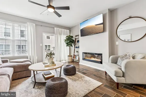 1603 Fernwood Dr, Upper Marlboro, MD 20774-9200