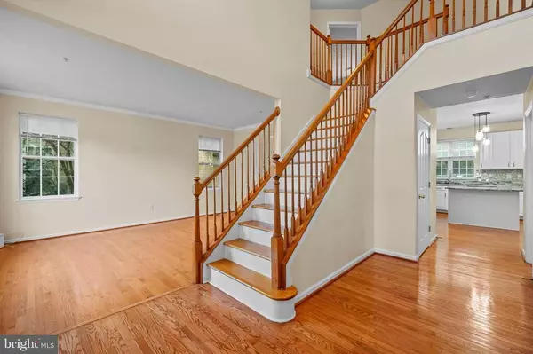 6514 Manton Way, Lanham, MD 20706-2487