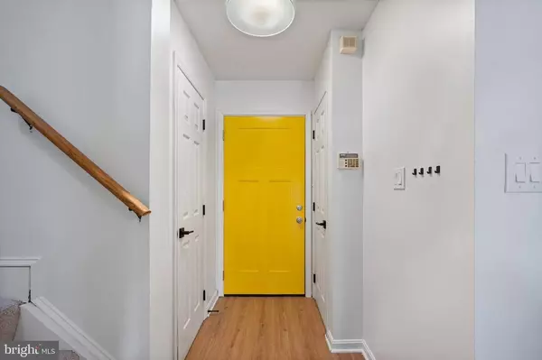 1337 Upcot Ct, Capitol Heights, MD 20743-4229