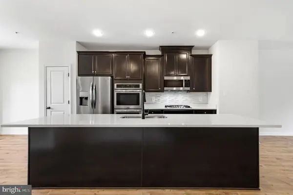 22946 MOUNTAIN LAUREL LN, California, MD 20619