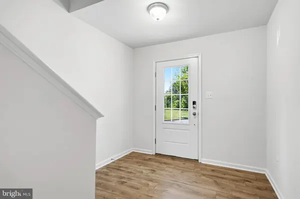 22946 MOUNTAIN LAUREL LN, California, MD 20619