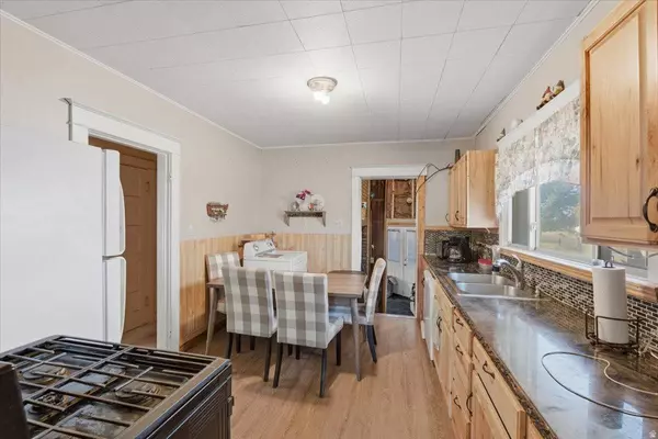 295 W 100 ST N, Fillmore, UT 84631