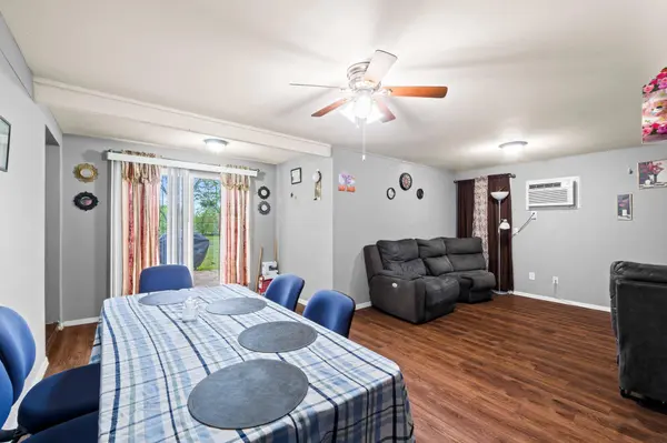 203 E Lola DR, Austin, TX 78753