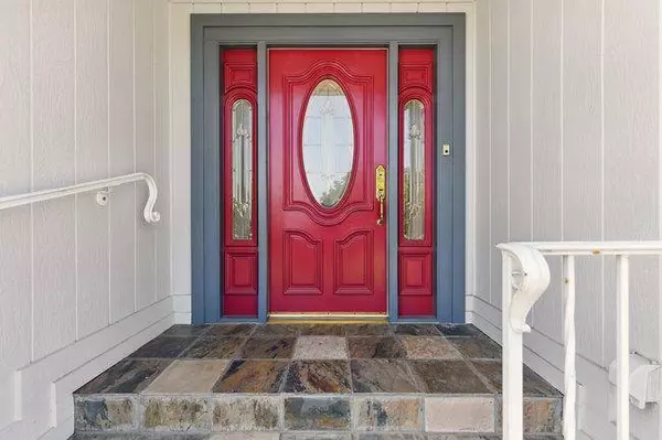 698 Emerald Hill RD, Redwood City, CA 94061