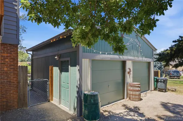 5325 S Crocker ST, Littleton, CO 80120