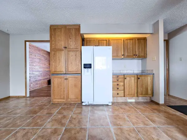 22709 10 AVE, Hillcrest, AB T0K1C0