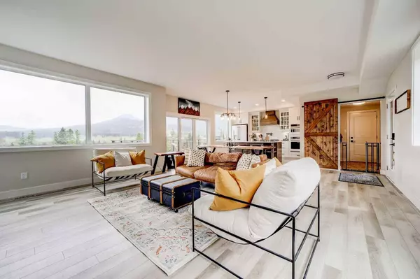 109 Southmore DR, Blairmore, AB T0K0E0