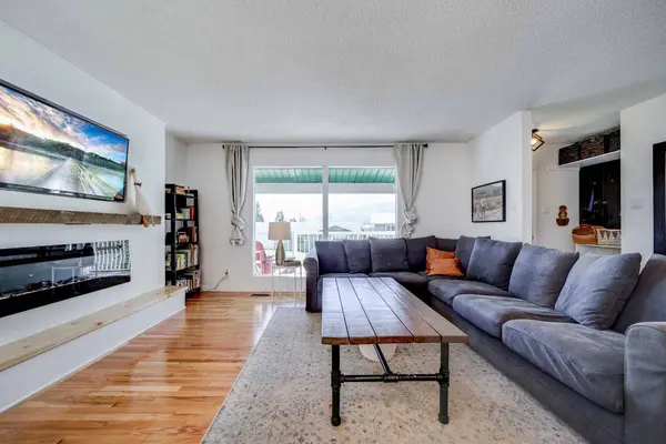 7705 28 AVE, Coleman, AB T0K0M0