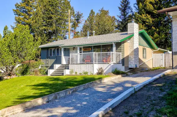 7705 28 AVE, Coleman, AB T0K0M0