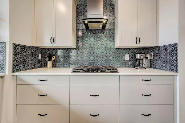 230 Southmore PL, Blairmore, AB T0K0E0