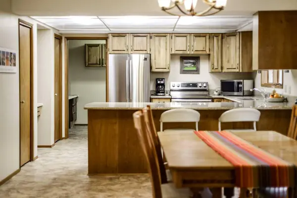 1148 Morden AVE, Pincher Creek, AB T0K1W0
