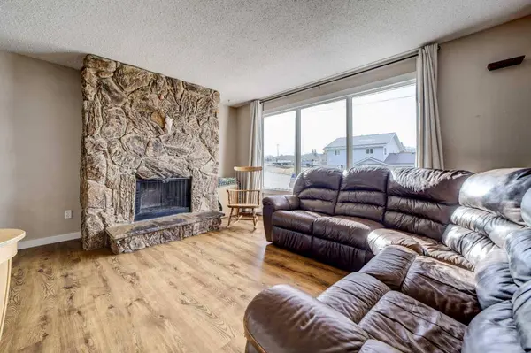 2730 226 ST, Bellevue, AB T0K0E0