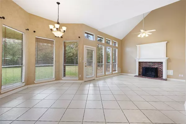 13135 Finch Brook DR, Cypress, TX 77429