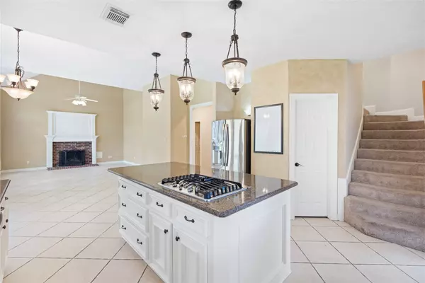 13135 Finch Brook DR, Cypress, TX 77429