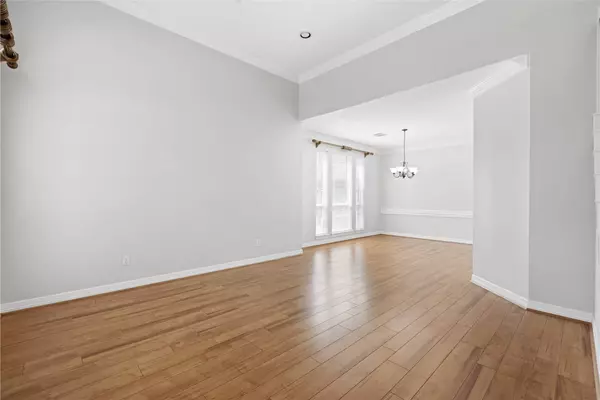 13135 Finch Brook DR, Cypress, TX 77429