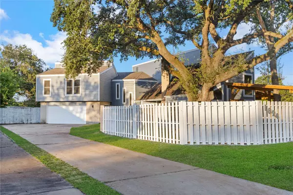 1824 Pine Cone DR, Katy, TX 77493