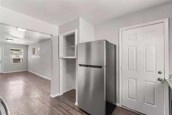 5718 Pickfair #7, Houston, TX 77026