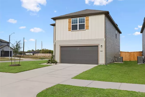 8203 Vacek Crossing Way, Richmond, TX 77469