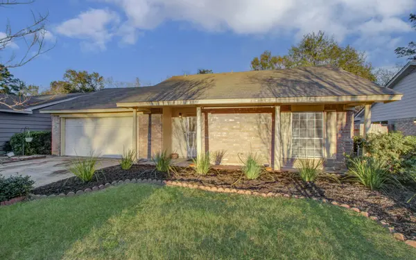 17406 Baronshire DR, Houston, TX 77070