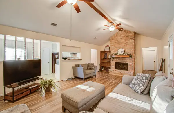 17406 Baronshire DR, Houston, TX 77070